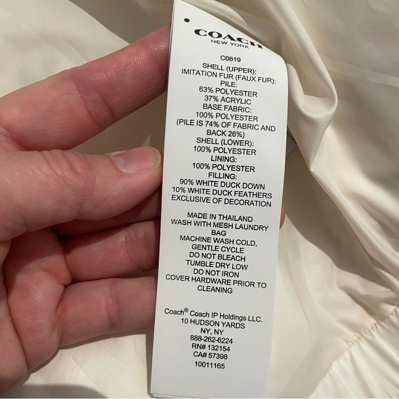 Coach women’s Sherpa down cream jacket - Picture 7 of 9
